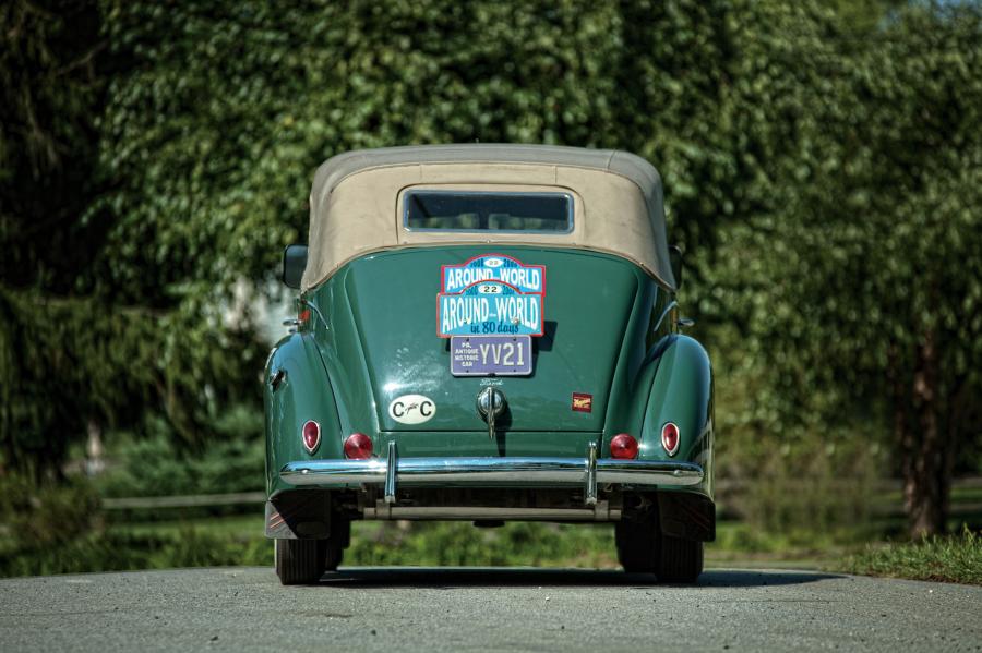  Ford V8 DeLuxe Convertible Sedan 1939 года  (фото 5 из 21)